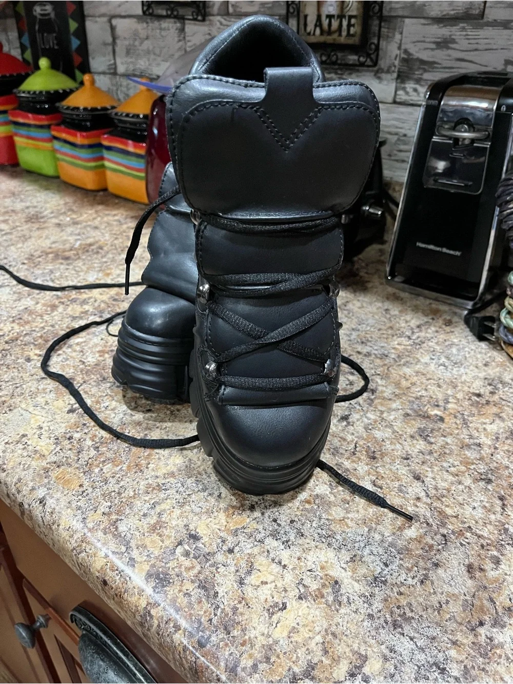 Steve Madden “Cyberpunk”Black Platform Lace-Up Boots